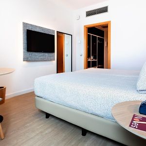 Habitación con Cama King